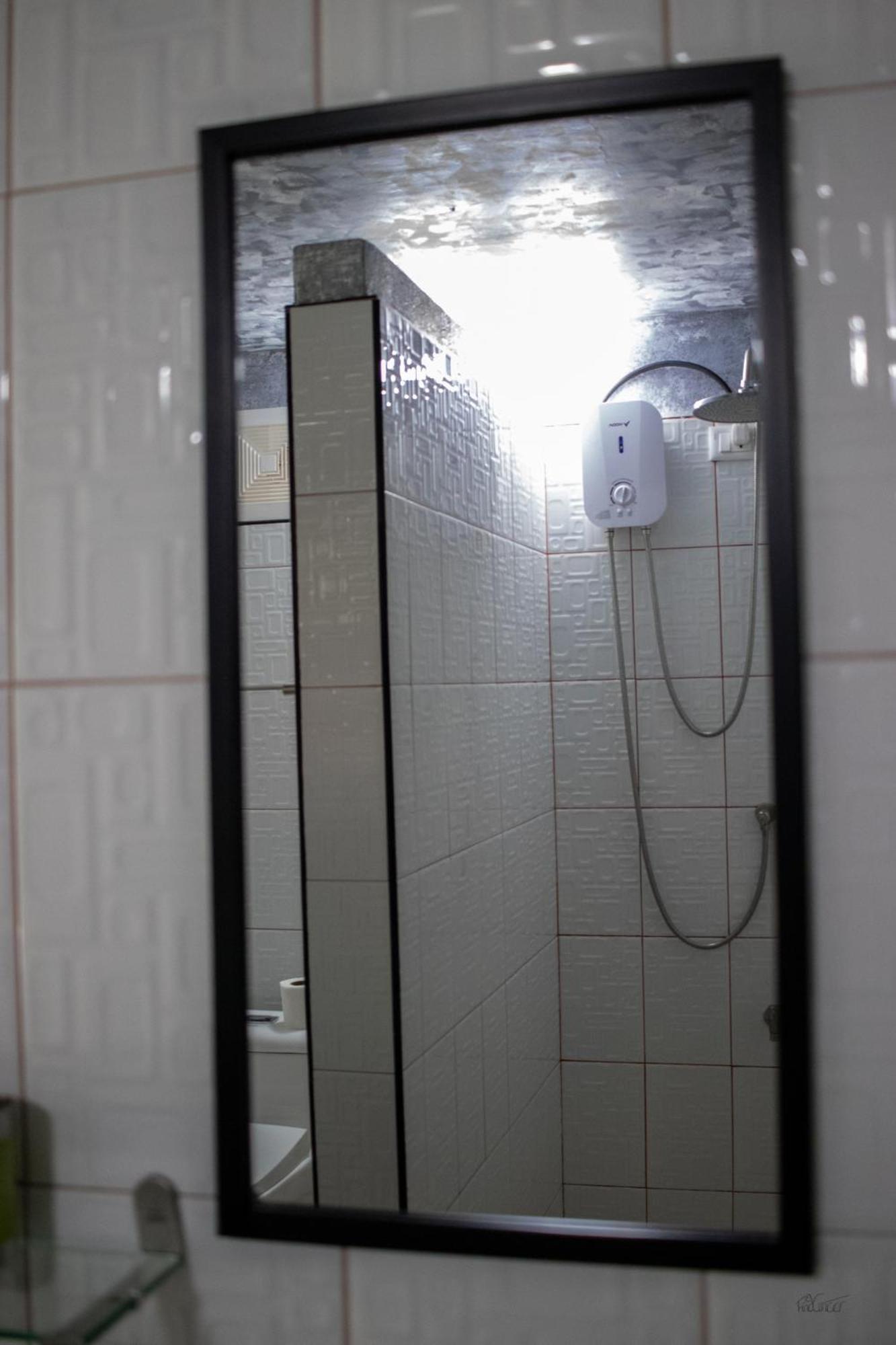 Rhenmart-Inn Сикихор Экстерьер фото